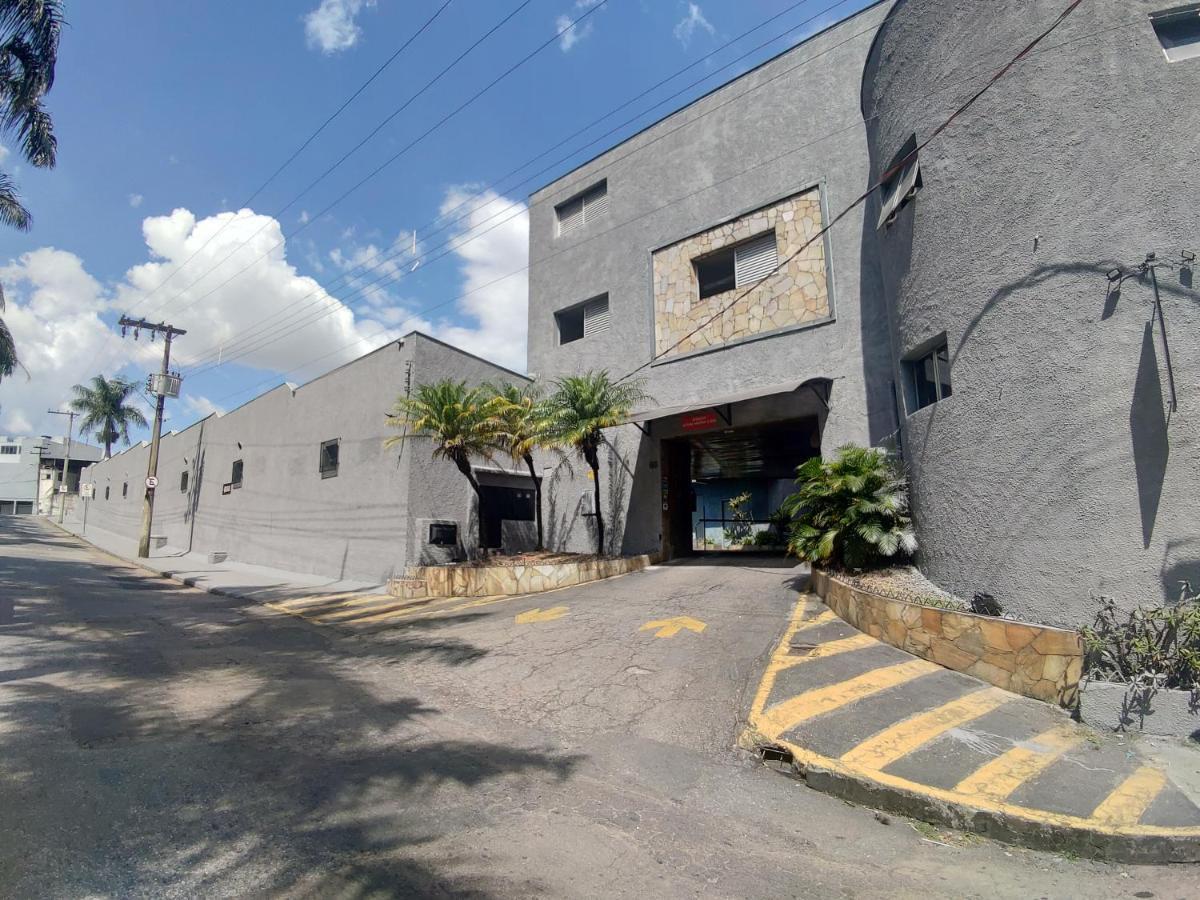 Motel Caribe เบโลโอรีซอนชี ภายนอก รูปภาพ